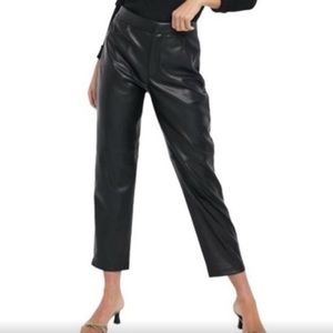 7 For All Mankind black vegan faux leather cropped pants women's Size Small NWT